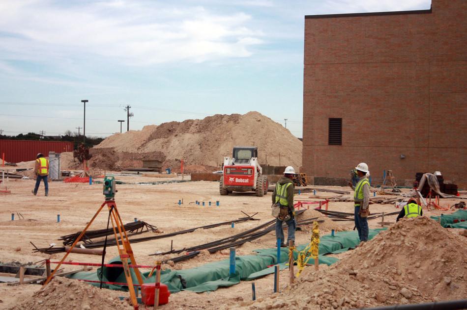 Construction workers make progress on the new science building