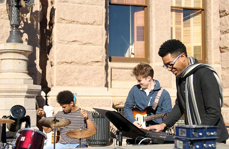 A few performers also played out on the steps of the Capitol during the event. There were over a thousand people in attendance.