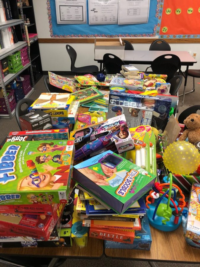 Spanish Club receives a lot of toys